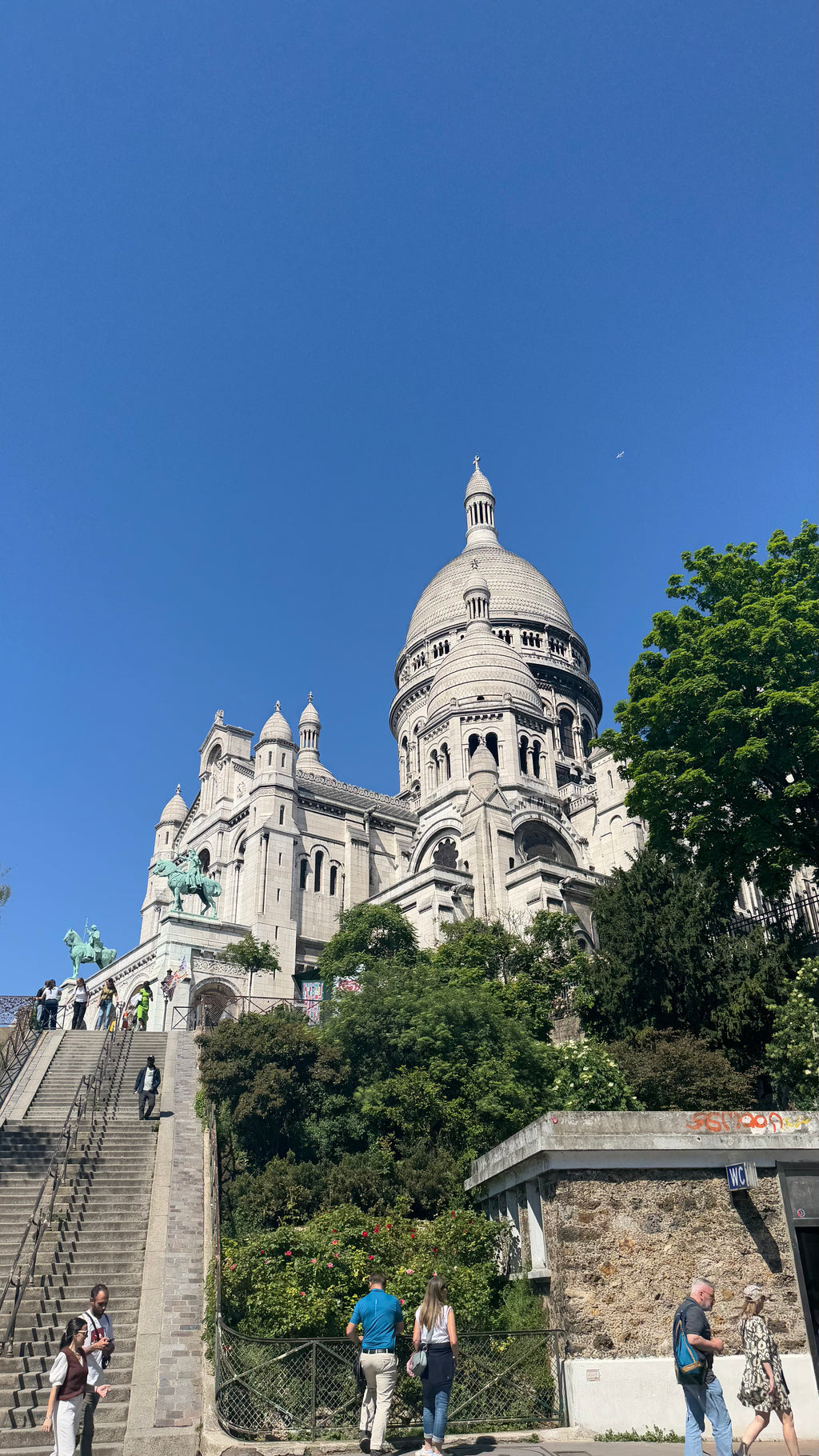 Paris Travel Map (English)