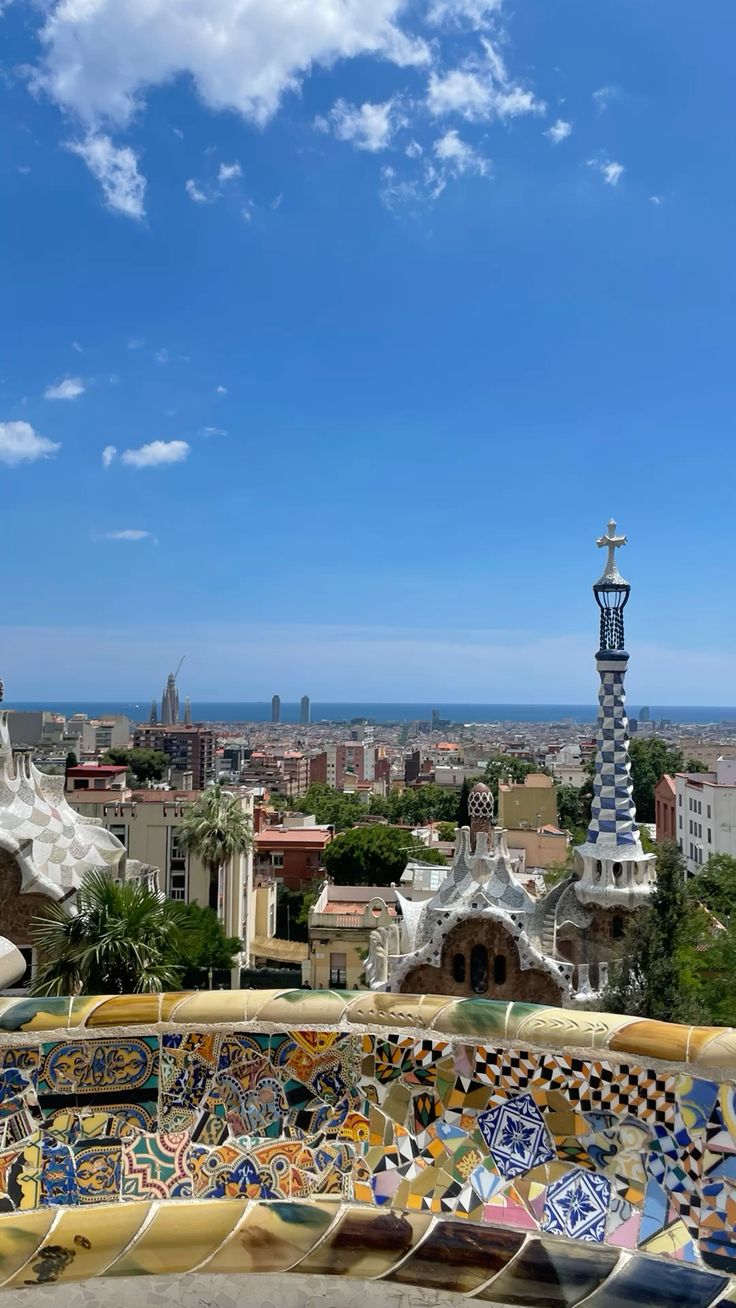 Barcelona Travel Map (English)